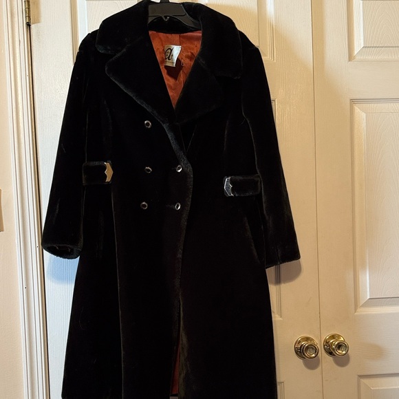 Vintage Borgatzia faux fur coat - Picture 1 of 9